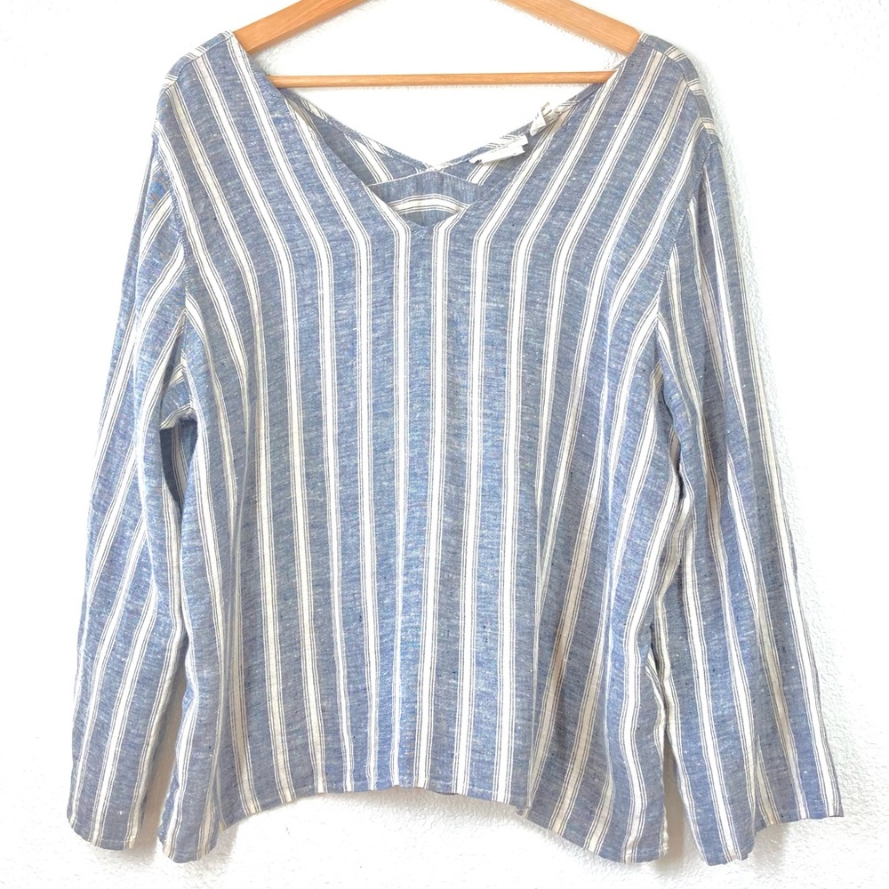 Christian Siriano New York Linen, v neck, vertical stripes Blouse Size L